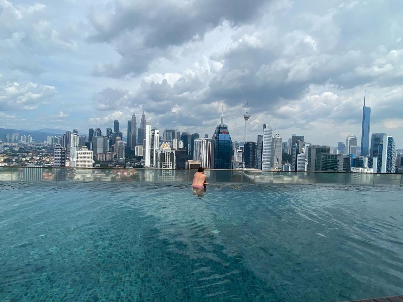 Skypool Kl Free Infinity Pool Over Kuala Lumpur Zewnętrze zdjęcie