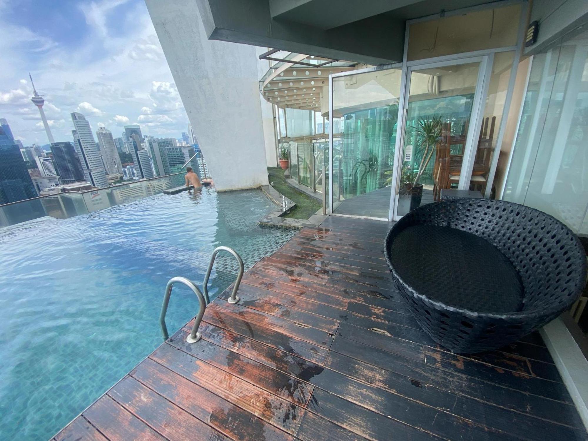 Skypool Kl Free Infinity Pool Over Kuala Lumpur Zewnętrze zdjęcie